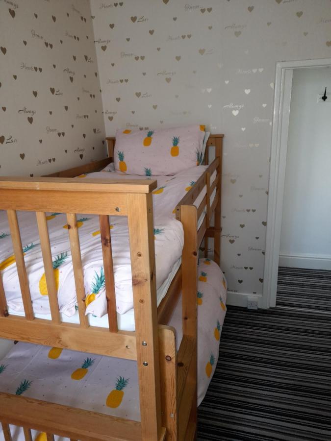 The Coast Bed & Breakfast Blackpool Bagian luar foto