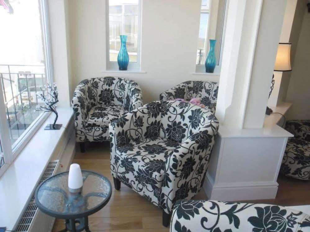 The Coast Bed & Breakfast Blackpool Bagian luar foto